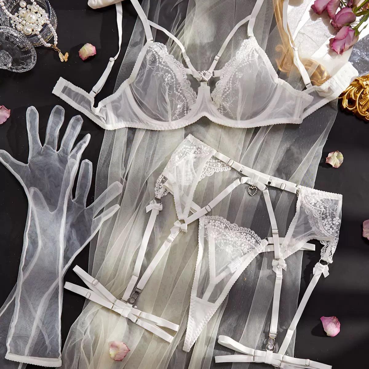 Sexy lace lingerie set